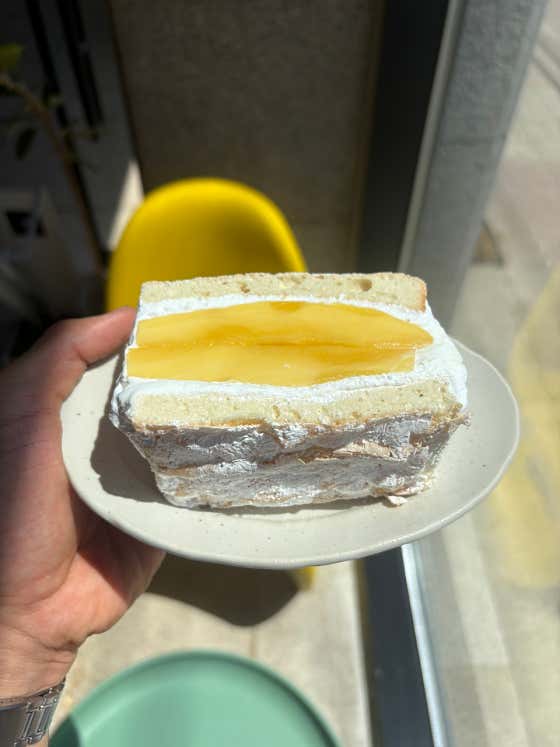 다쿠아즈 망고 산도 메뉴 사진(네이버)