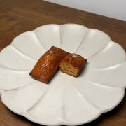 솔티카라멜 휘낭시에 메뉴 사진(네이버)