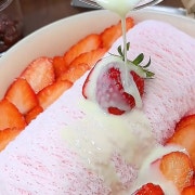 실타래 생딸기빙수 메뉴 사진(네이버)
