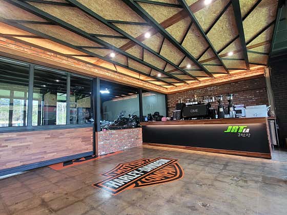 군만장 제이알티 · 네이버 지도·플레이스 1