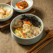 조개잔치국수 메뉴 사진(네이버)