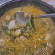 생장어 전골(700g) 메뉴 사진(네이버)