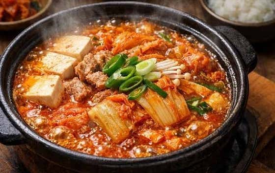 김치찌개 메뉴 사진(네이버)