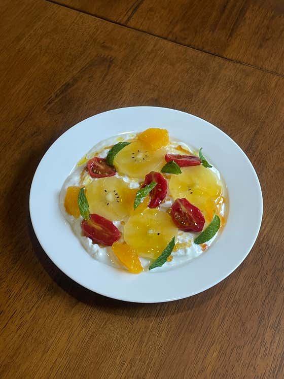 buratta and fruite 메뉴 사진(네이버)