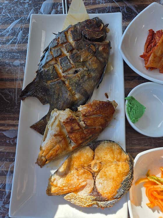 망치낚시횟집 · 네이버 지도·플레이스 5