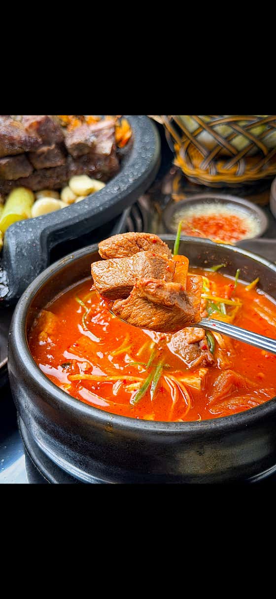 🍲 숙성돼지 김치찌개 메뉴 사진(네이버)