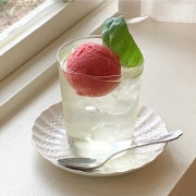 리치+베리아이스티 메뉴 사진(네이버)