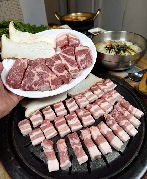 초록집 주먹구이 · 네이버 지도·플레이스 2