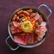 crazy부대찌개 메뉴 사진(네이버)