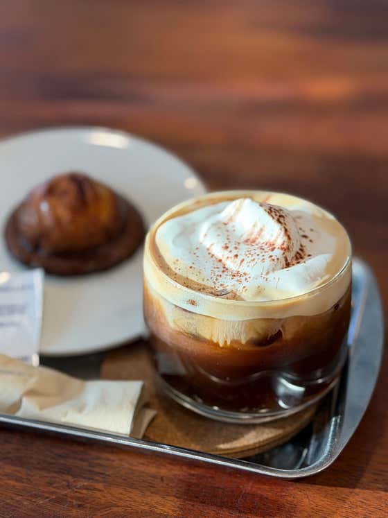 부암동가든 cafe & bar · 네이버 지도·플레이스 1