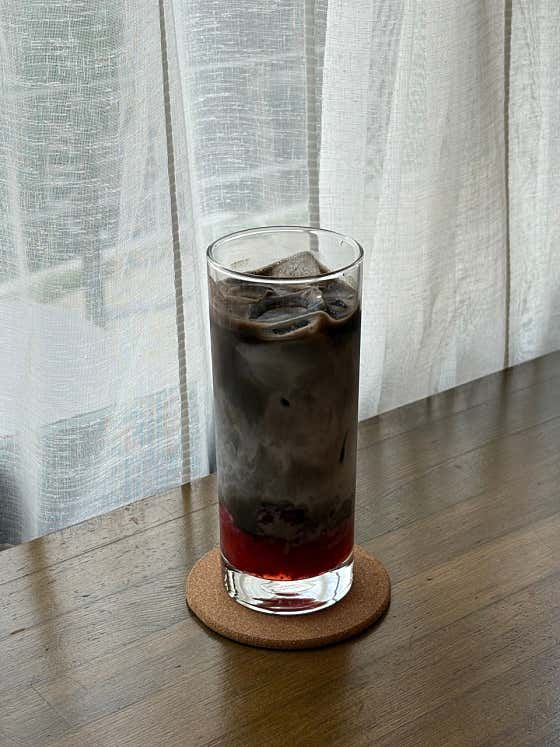 딸기호지라떼 메뉴 사진(네이버)