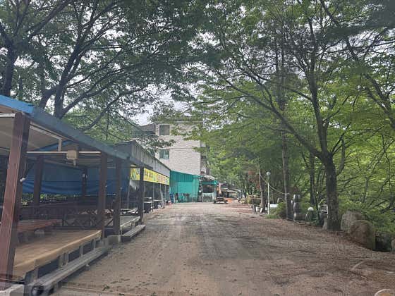 둔덕산가든 · 네이버 지도·플레이스 2