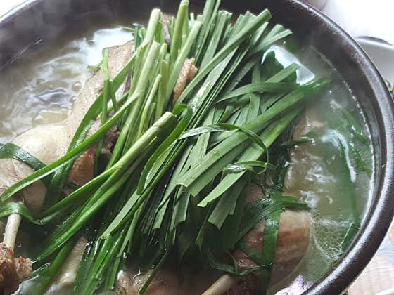 황칠 오리 한방 백숙 메뉴 사진(네이버)