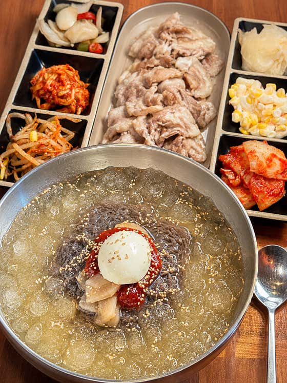 삼형제도매시장