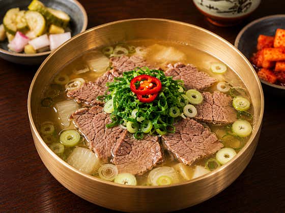 "서울식" 한우 맑은곰탕(점심식사) 메뉴 사진(네이버)