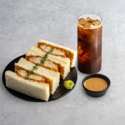 가츠산도3p+아메리카노or아이스티 메뉴 사진(네이버)