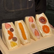 오늘의 후르츠산도 메뉴 사진(네이버)