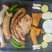 스페셜특모둠(750g) 메뉴 사진(네이버)