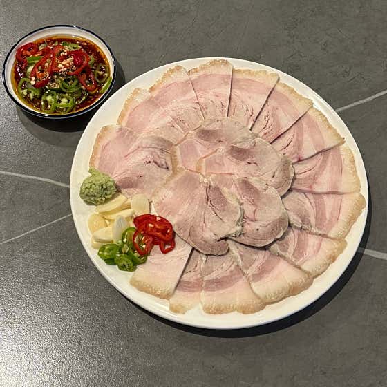 냉제육 메뉴 사진(네이버)