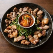 삼겹갈비한판(610g ) 메뉴 사진(네이버)