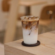 바닐라빈 라떼 메뉴 사진(네이버)