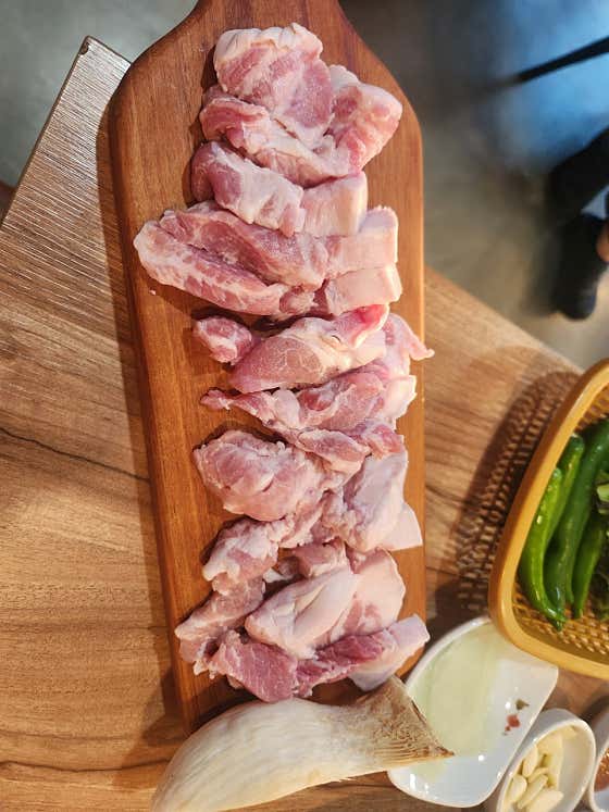 뒷고기(200g) 메뉴 사진(네이버)