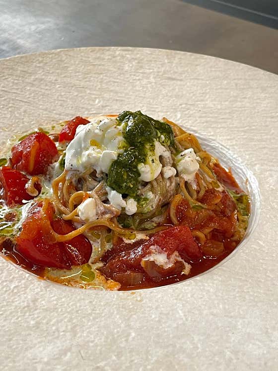 리코타바질토마토.생면 스파게티니 메뉴 사진(네이버)