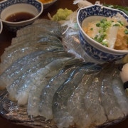 생새우 회 (한정수량) 메뉴 사진(네이버)