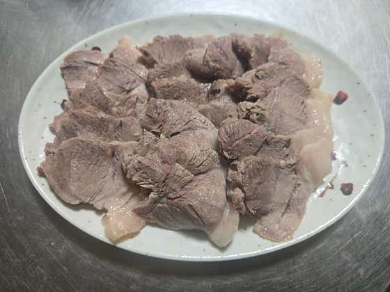 흑돼지수육 (대) 메뉴 사진(네이버)