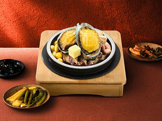 (점심특선) 전복버터 솥밥 정식 메뉴 사진(네이버)