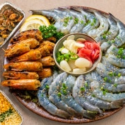 🦐탱글탱글 활(생)새우회 |한정수량 메뉴 사진(네이버)