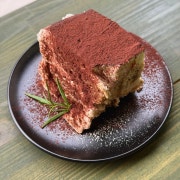 아마레또 티라미수 메뉴 사진(네이버)