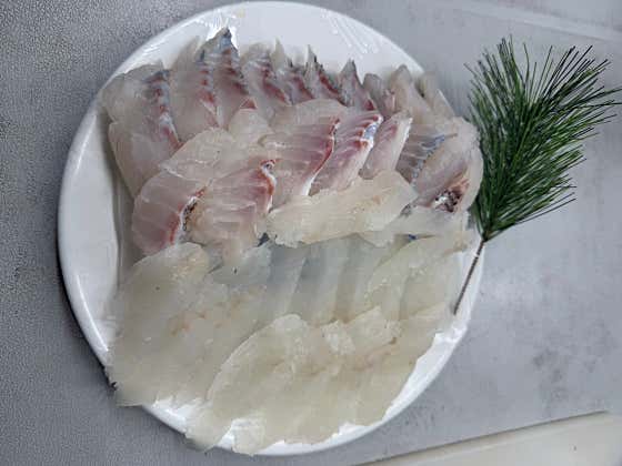 광어.참돔(반반) 메뉴 사진(네이버)