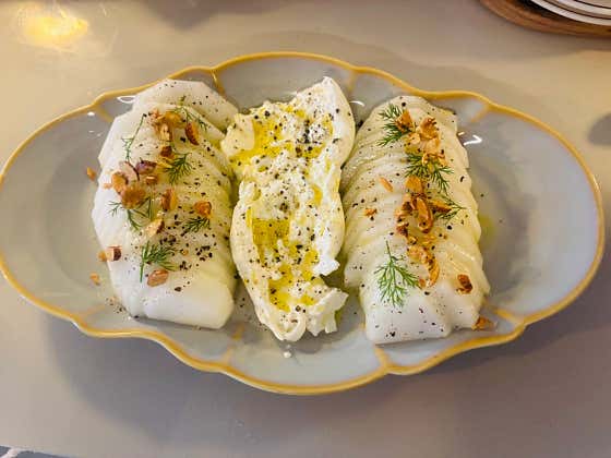 참외 부라타치즈 샐러드 메뉴 사진(네이버)