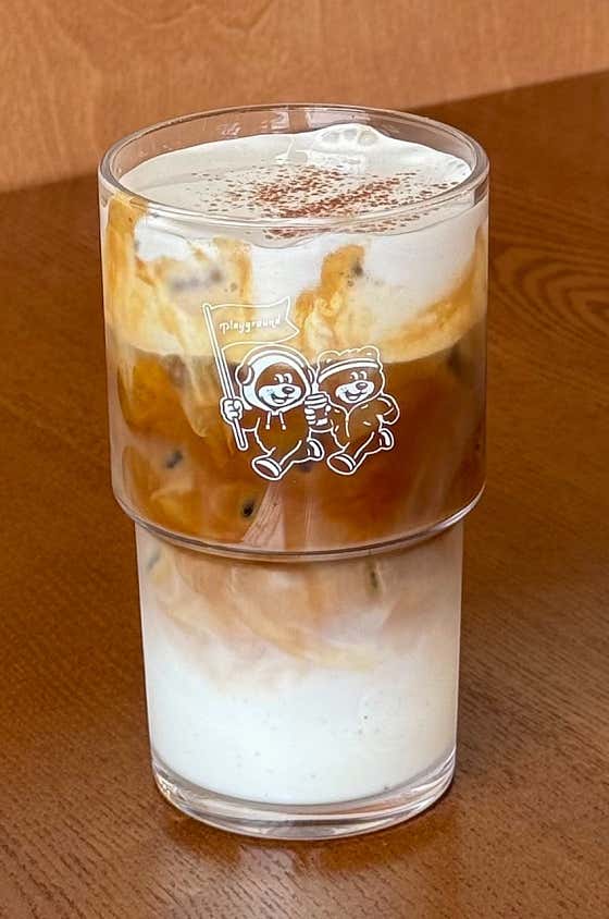 운동장라떼(iced only) 메뉴 사진(네이버)