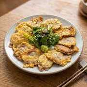 육전&제철나물무침 메뉴 사진(네이버)