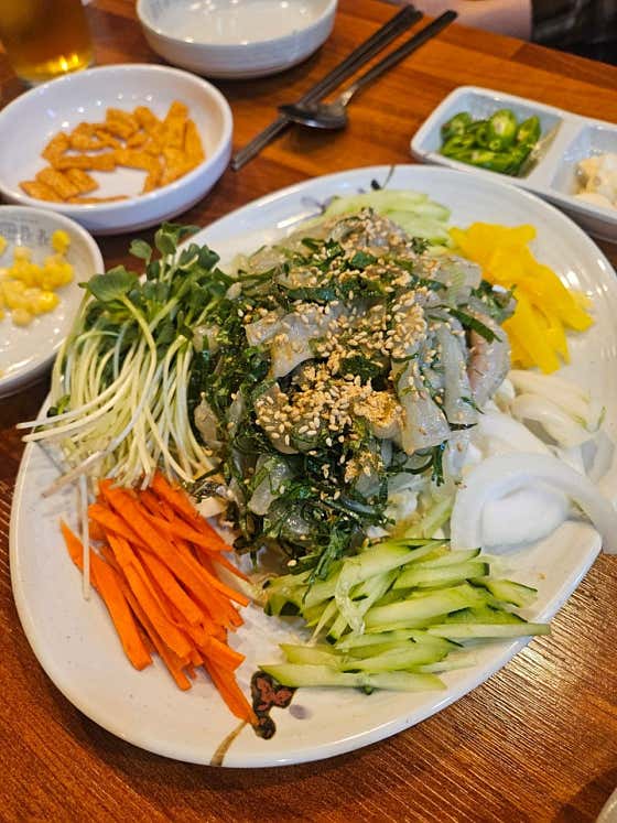 깻잎막회 큰접시 메뉴 사진(네이버)