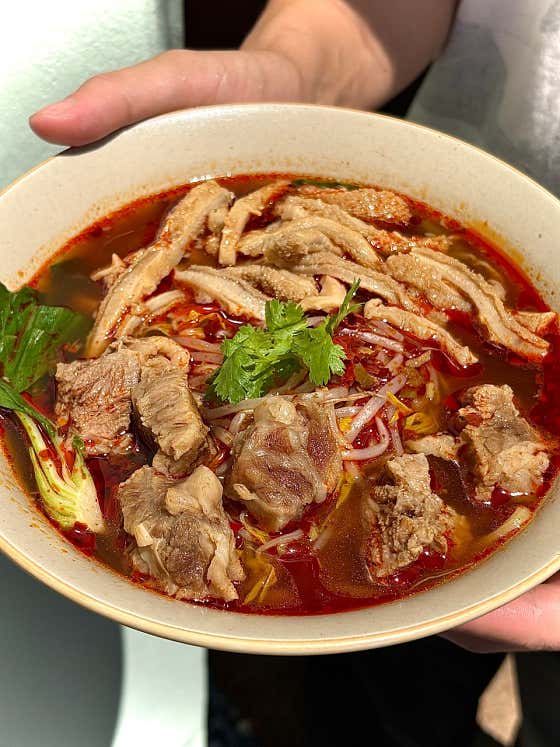 소갈비+깐양 마라 우육면 메뉴 사진(네이버)