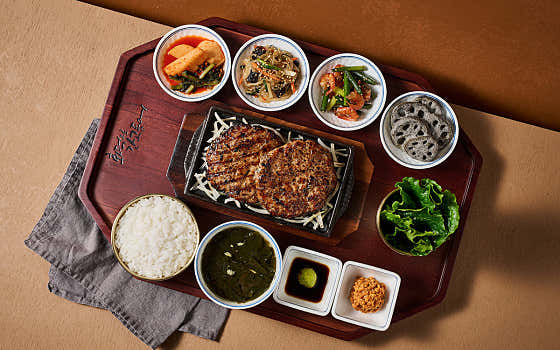 화덕 수제 떡갈비 정식 메뉴 사진(네이버)