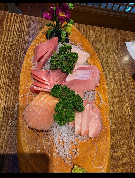 참치정식 메뉴 사진(네이버)