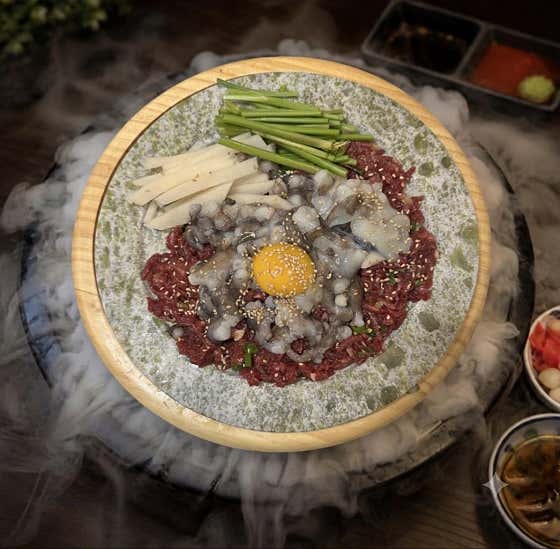 한우 육회 낙지 탕탕이 메뉴 사진(네이버)