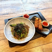 (제철메뉴)참나물들기름소바 메뉴 사진(네이버)