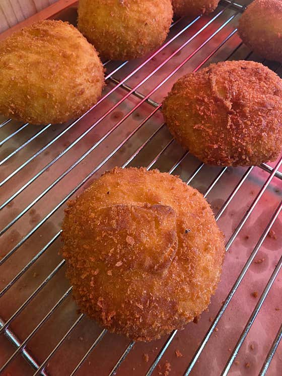 찹쌀 수제고르케 메뉴 사진(네이버)