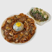 대패김치구이와 들기름 메밀면 메뉴 사진(네이버)