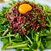 미나리 육회 메뉴 사진(네이버)