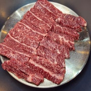 한우1++넘버9 안창살100g 메뉴 사진(네이버)