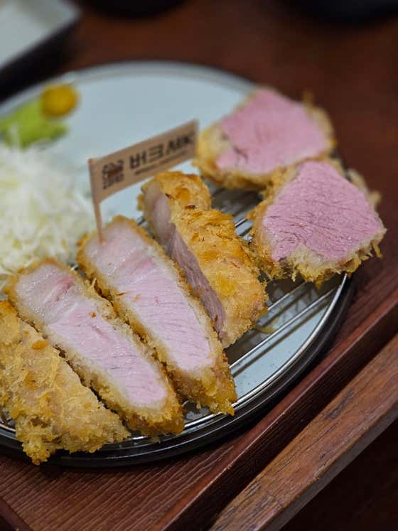 숯버크셔 믹스카츠 메뉴 사진(네이버)