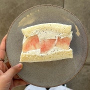 얼그레이복숭아산도 메뉴 사진(네이버)