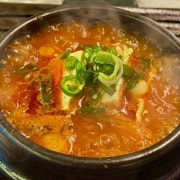 두툼 生 돼지찌개 메뉴 사진(네이버)