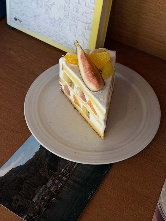 생과일 순우유 케이크 메뉴 사진(네이버)